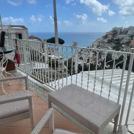 Mary Bed & Breakfast 3*