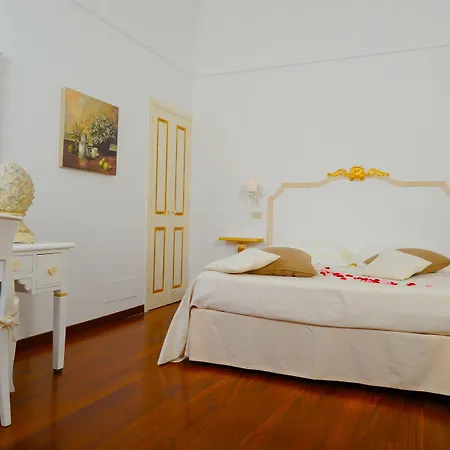 Mary Отель типа 