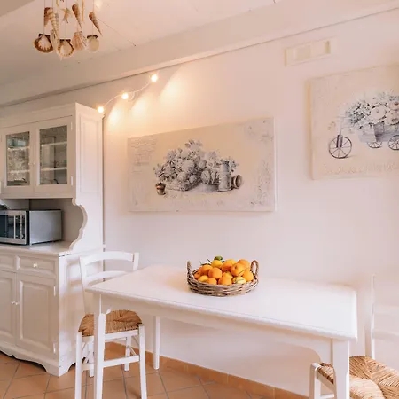 Couette-café Mary 4*