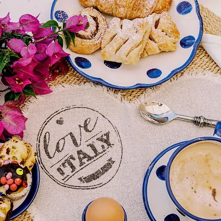 Mary Bed & Breakfast