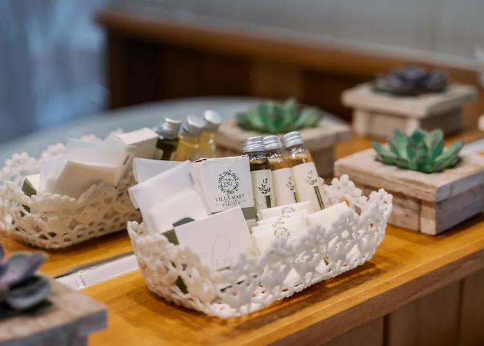 Mary Bed and Breakfast 4*