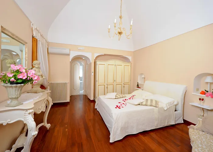 Mary Ποζιτάνο